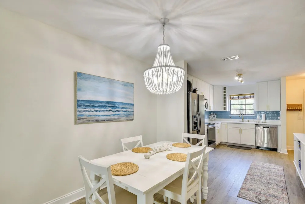 New Smyrna Beach Vacation Rental < 1/2 Mi to Beach