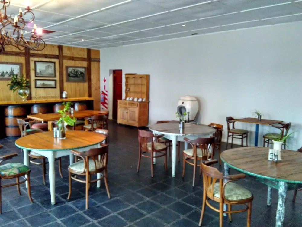 The George Hotel