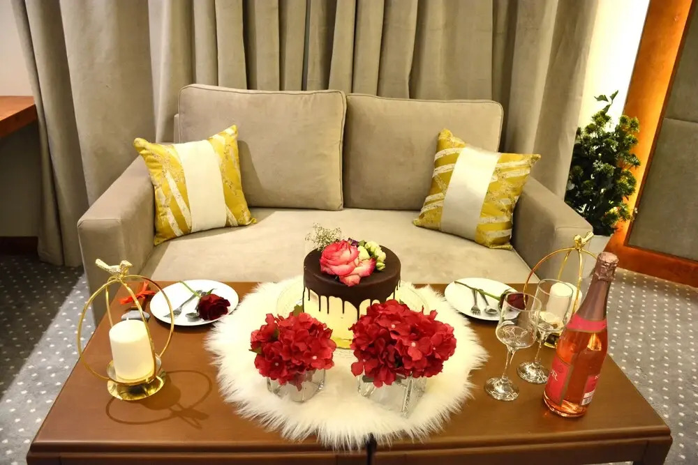 Al-Ewan Hotel Apartments