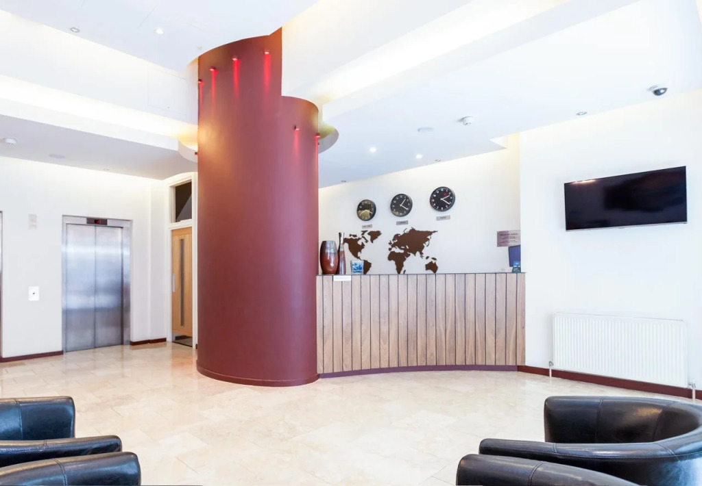 Avni Kensington Hotel