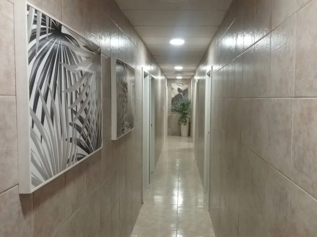 Hostal Residencia Cardona