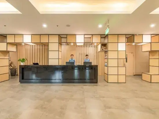 Chestnut Valley Hotel