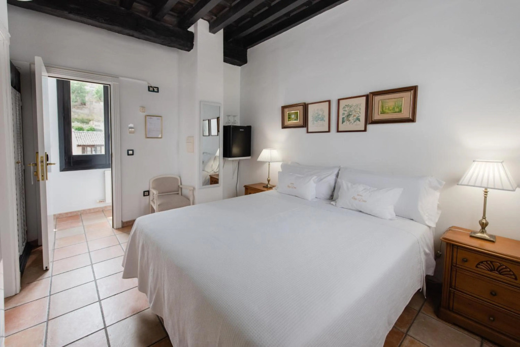 Hotel Rosa De oro