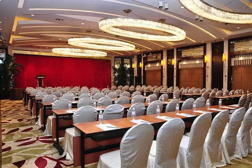 Jinling Purple Mountain Hotel Shanghai（Shanghai Grand Trustel Purple Mountain Hotel）