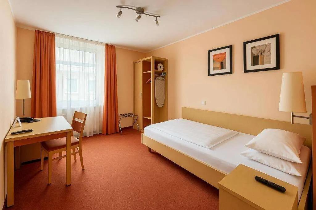 Apartments Atomis Hotel Düsseldorf City