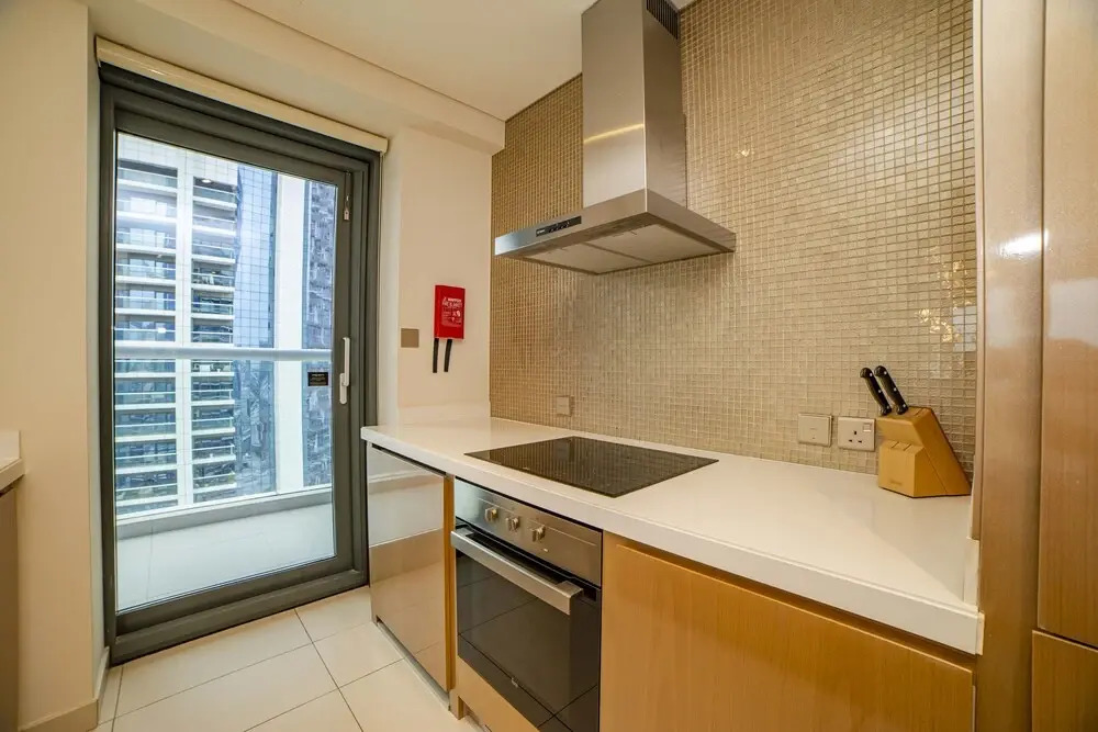 Gorgeous High Floor 2 BR Apartment DTPD