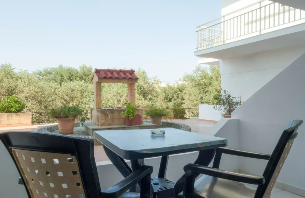 Yialos Studios