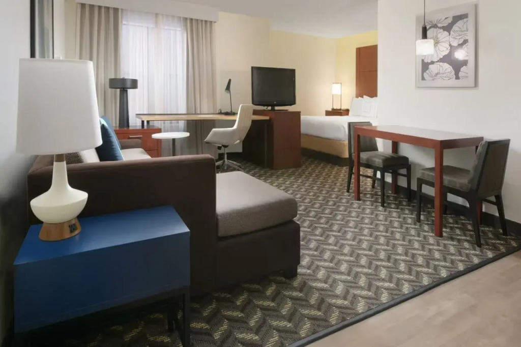 Residence Inn by Marriott Dallas Addison Quorum Drive