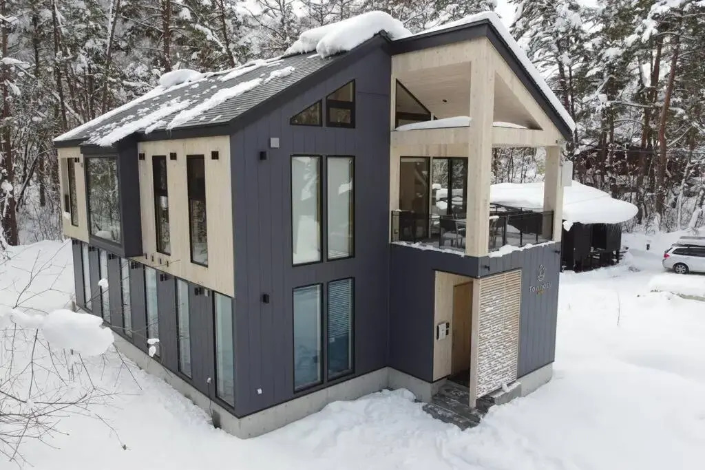 Torinosu Chalet Hakuba - 5 Bedrooms 5 Bathrooms