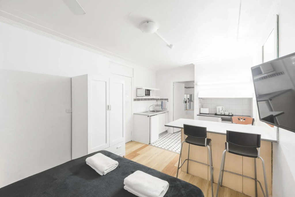 Manly Oceanside Accommodation