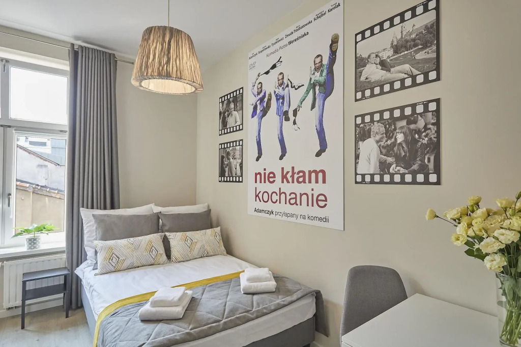 FLORIANSKA 32 by PI Apartments