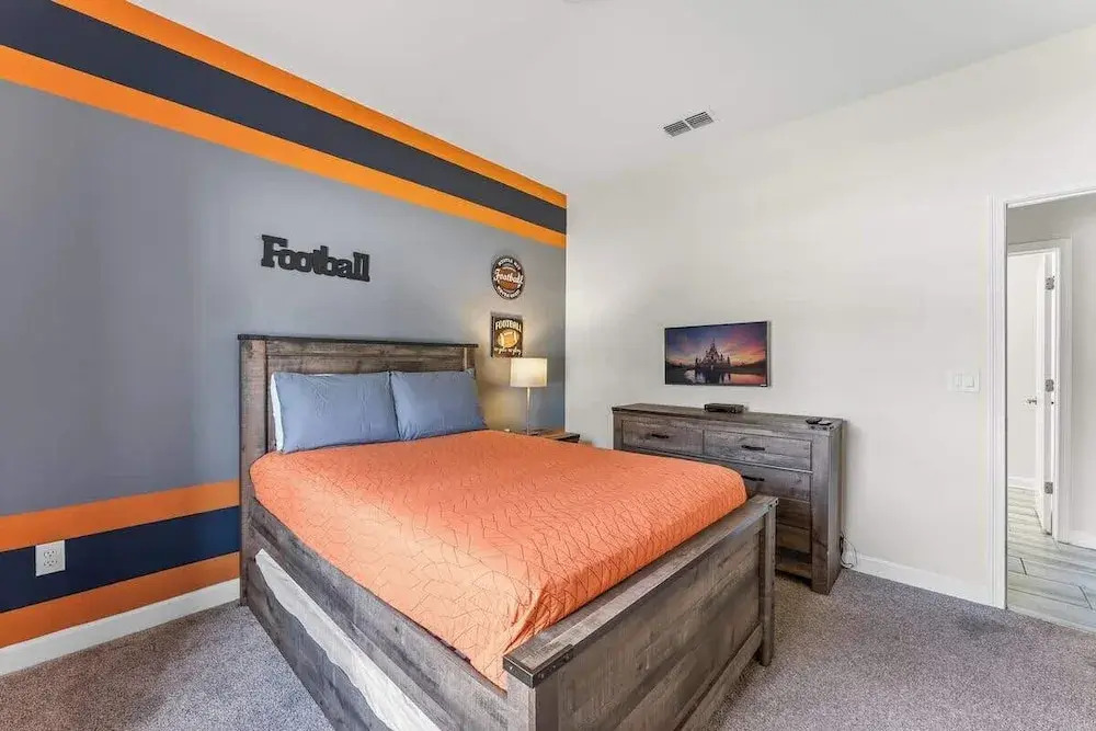 Private Pool Plus 5BR Themed Bedrooms