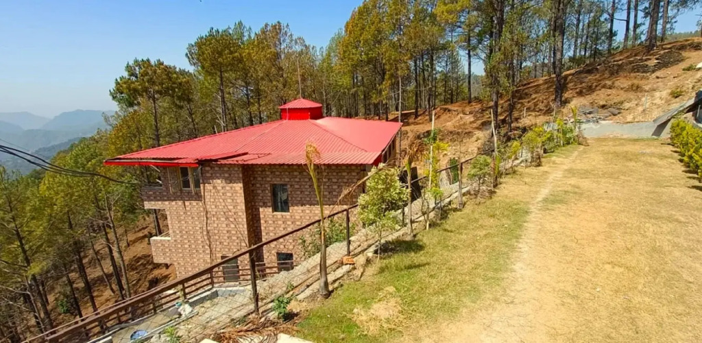 Red Roof Resort