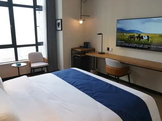 CHANGLV TRUEHOME SELECT  Hotel