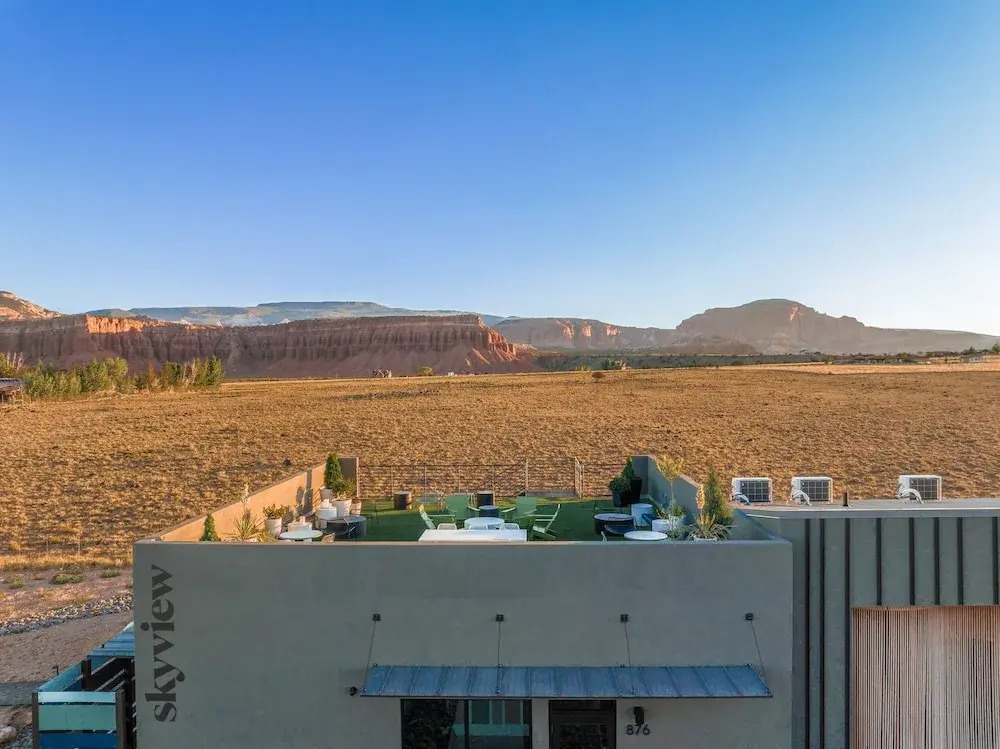 Skyview Hotel
