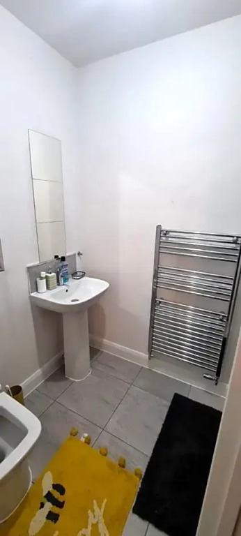 Super one bedroom ensuite