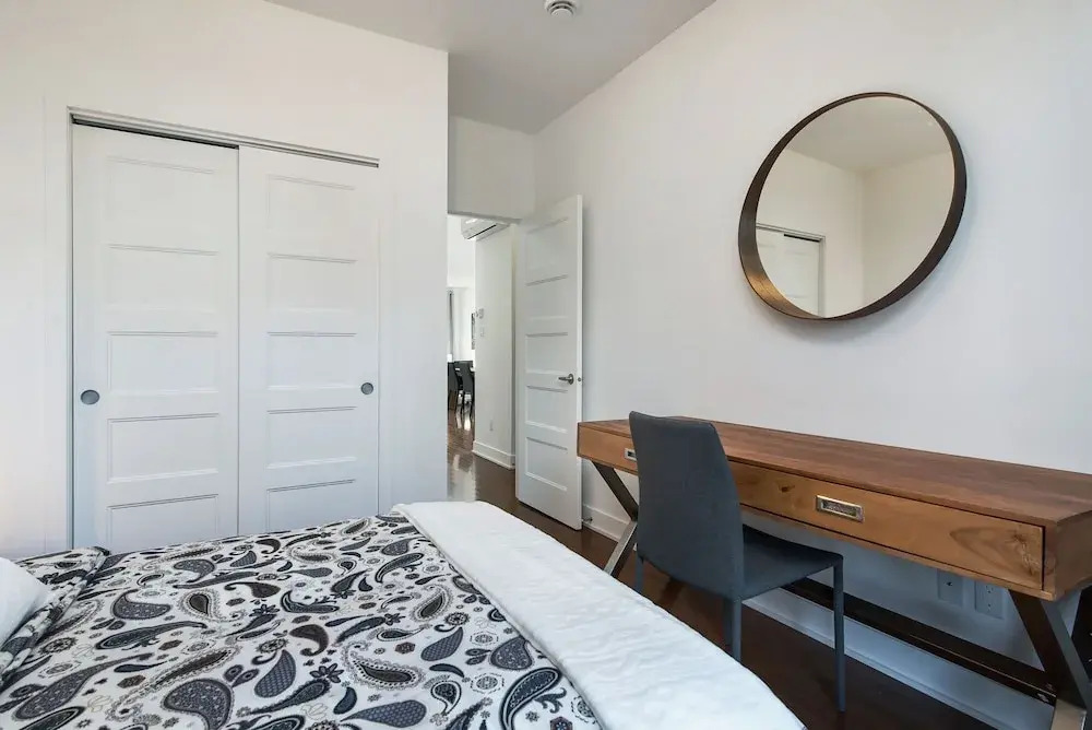 Sunny 2BR on Plateau Mont-Royal