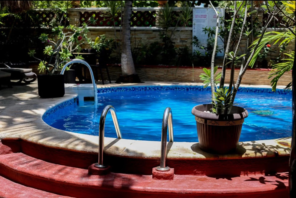 Cocos Cabañas Playa del Carmen Adults Only