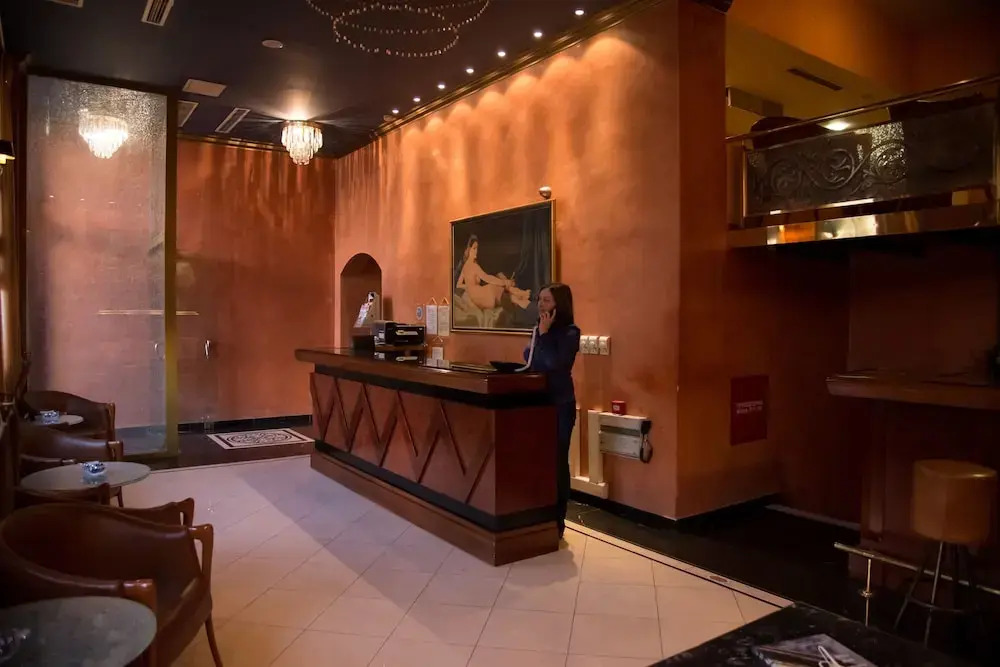 Alfa Hotel