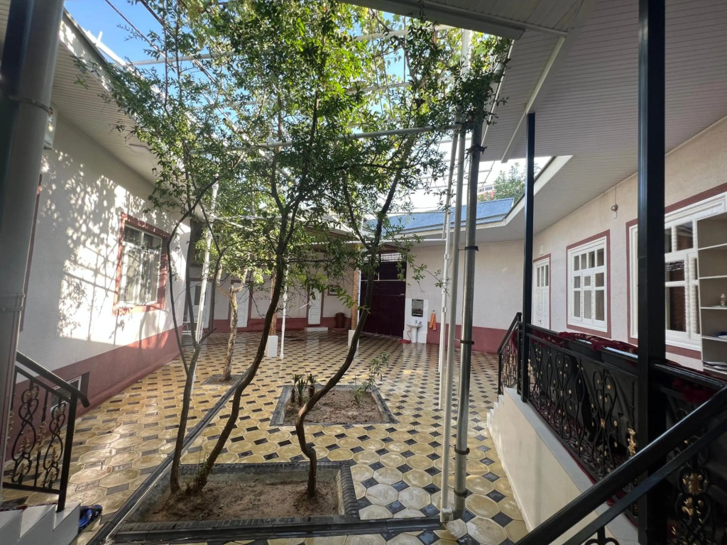 Bruce hostel