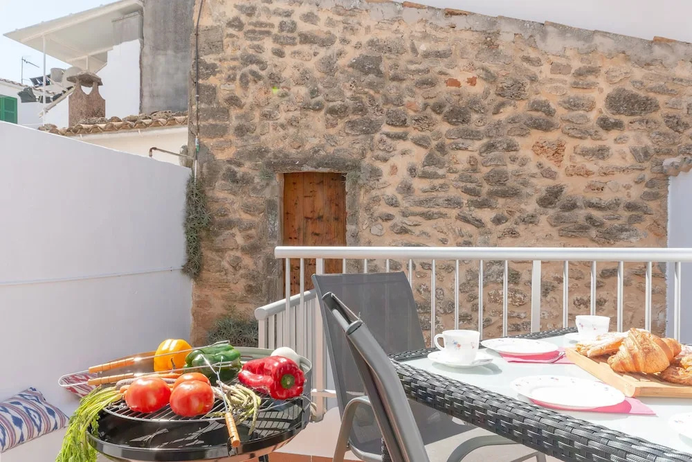 Ca Na Serrieta