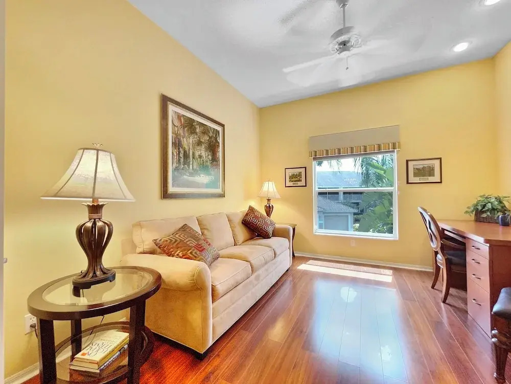 Stoneybrook Condo #926
