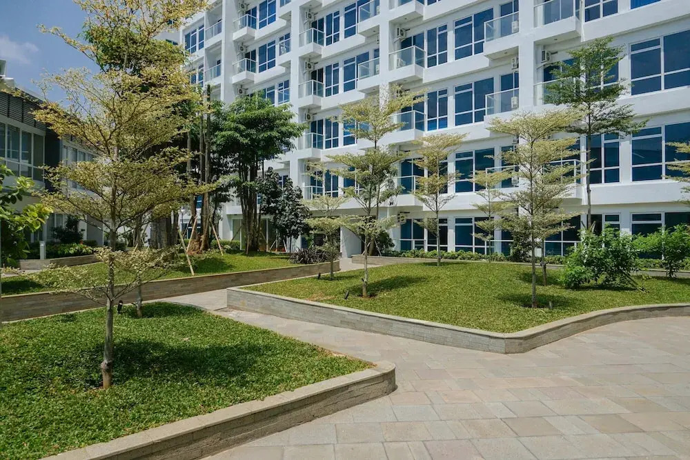 Best Price Studio @ Puri Mansion Apartment