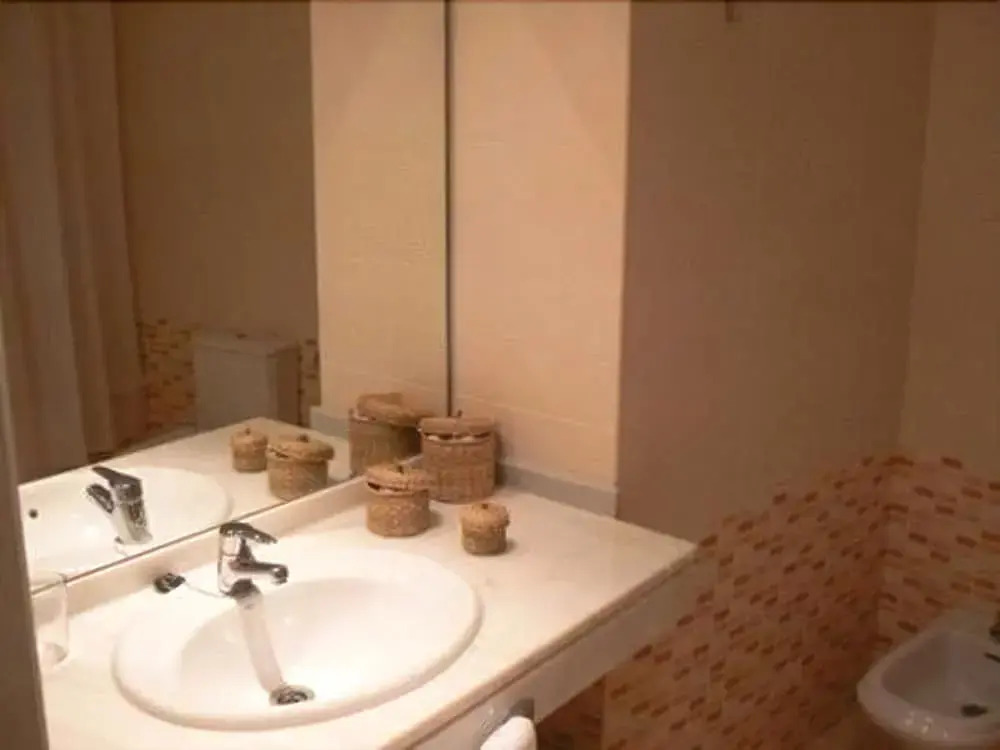 Puerto Santa Maria Cadiz 100452 1 Bedroom Apartment by Mo Rentals