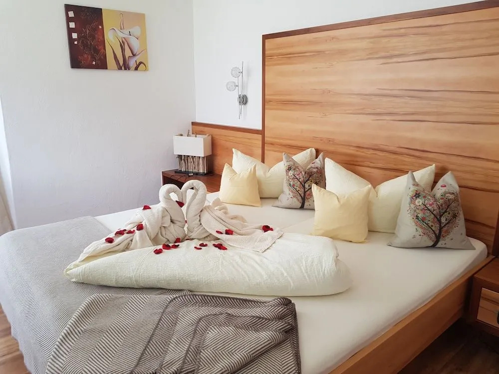 Hotel-Garni Drachenburg