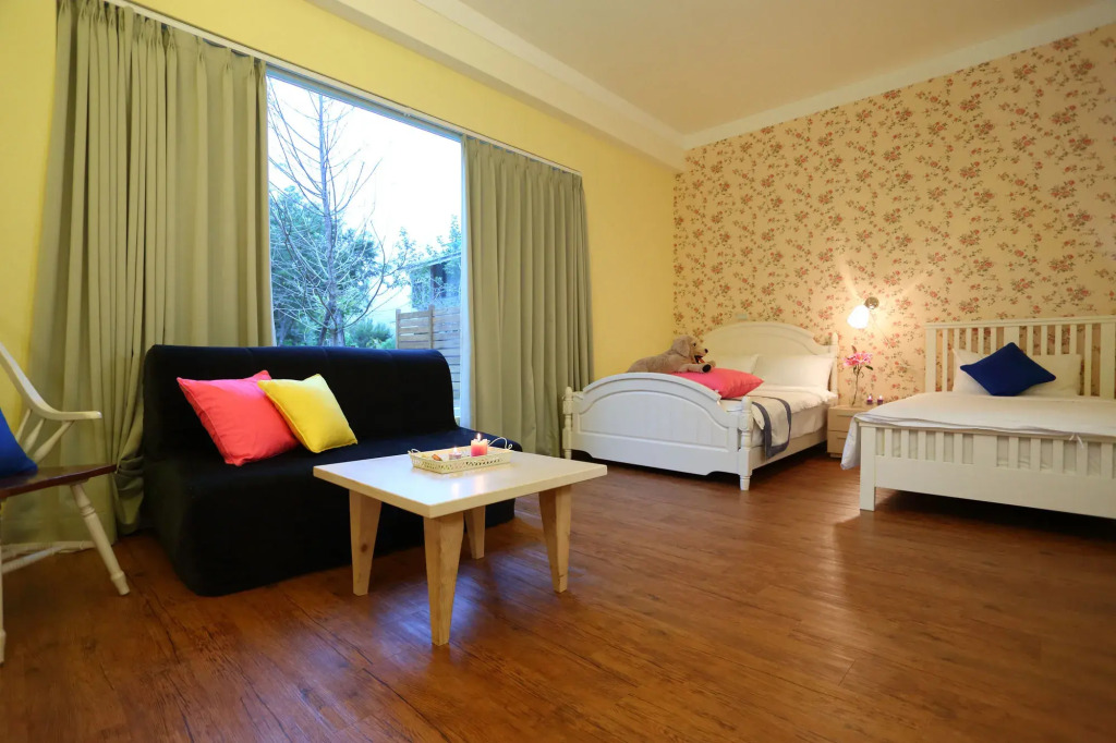OwlStay Green Villa