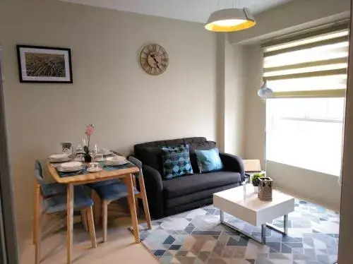 2BR Ávida Tower (near airport)