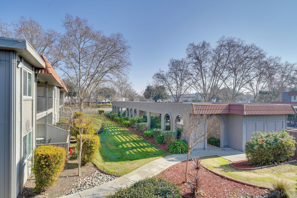 Pleasanton Gem in Quiet Community w/ Pool Access