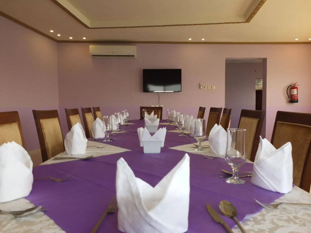 La Fontaine Al Ahmadi Plaza Resort