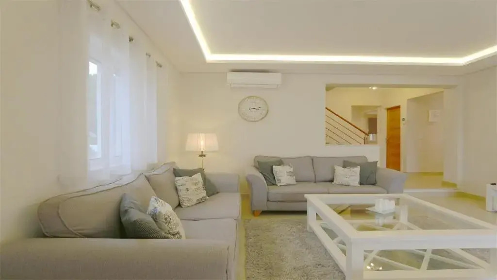 Villa Pinhal 213-CleverDetails- Sleeps 8, Quiet area, walking distance
