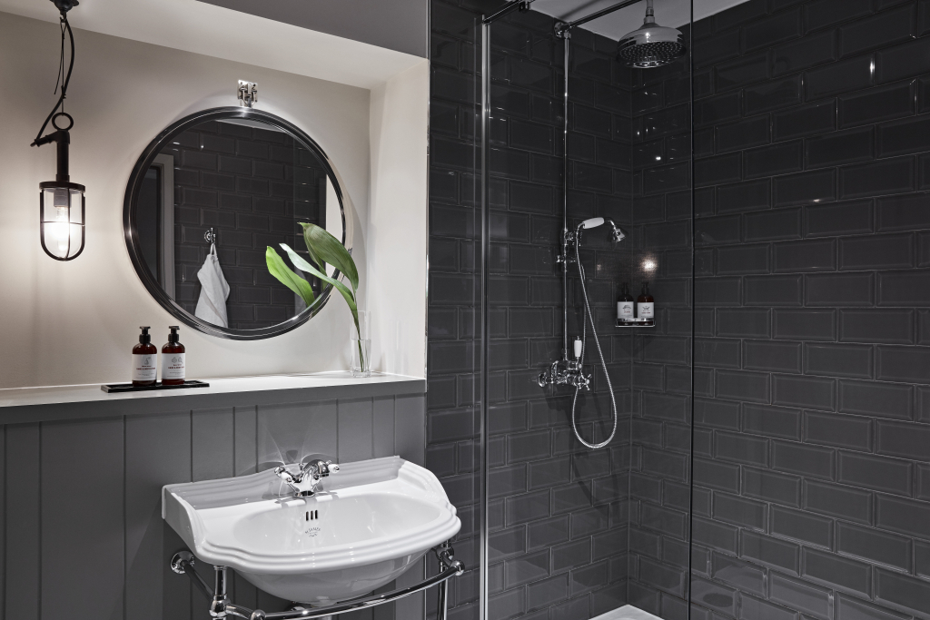 Kimpton Charlotte Square by IHG