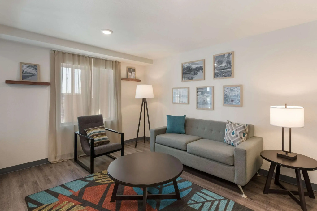 WoodSpring Suites Dayton North