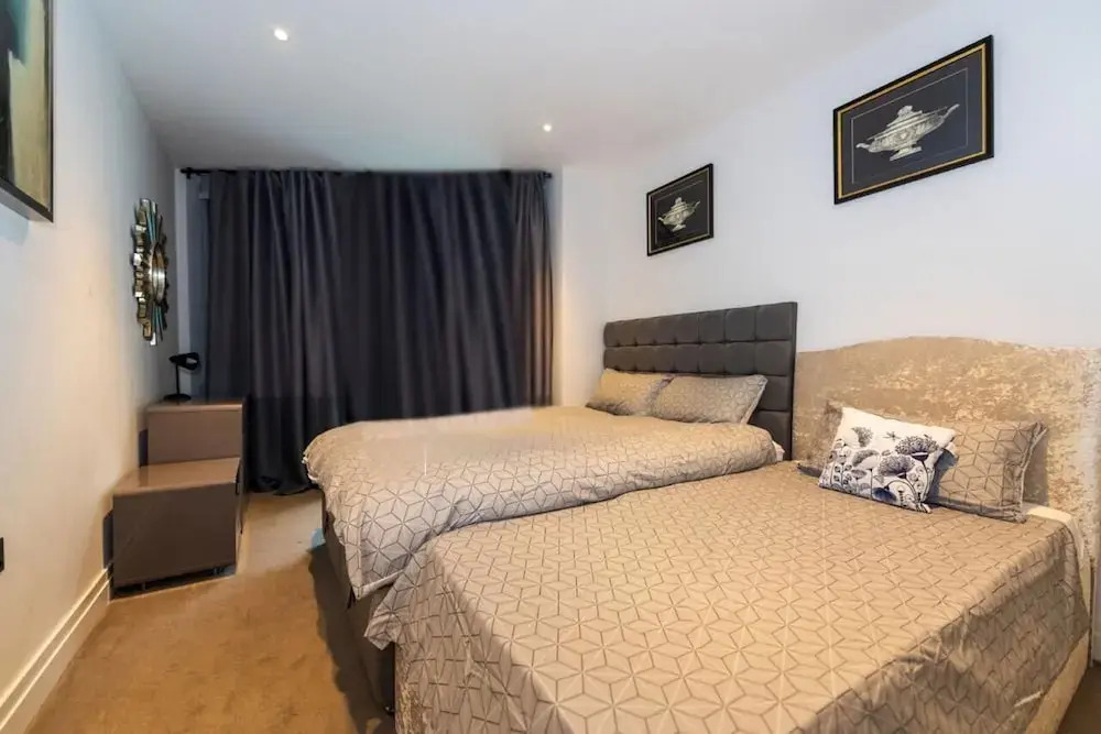 Serene 2 Bed in Central London