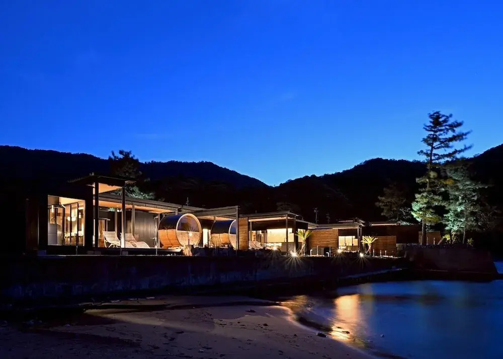 SIOKUMIHAMA  Sea  Side  Villa  HAMATSUZURI