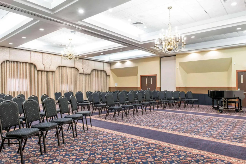 Holiday Inn Express St. Louis-S Metro-Festus I-55S