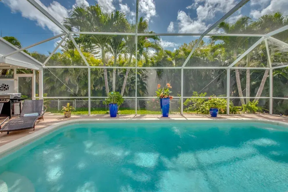 Villa Sip N Dip - Roelens Vacations
