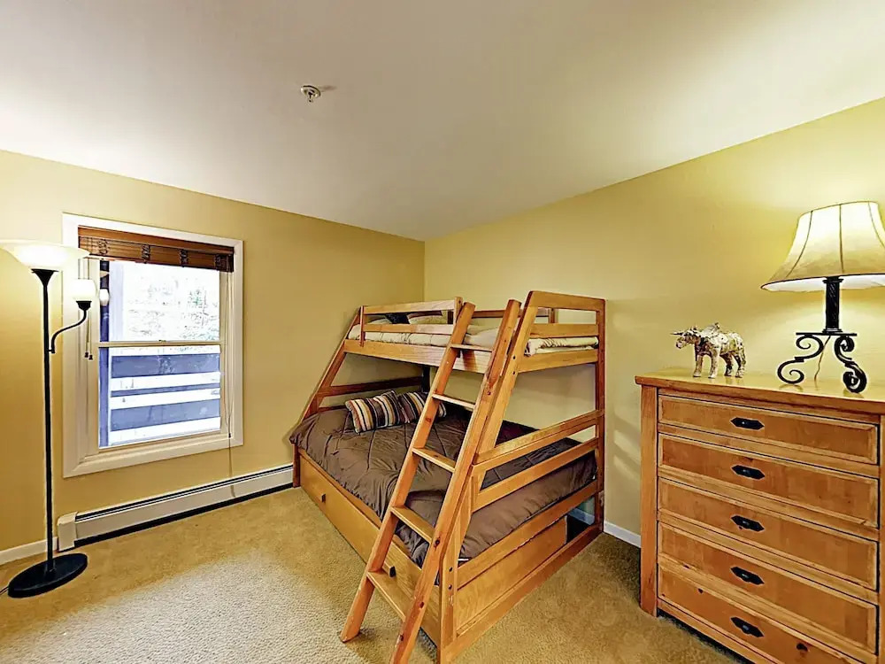 60 Dillon - 2 Br Condo