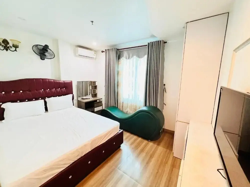 Thủ Đô Vàng Hotel HN - by BAY LUXURY