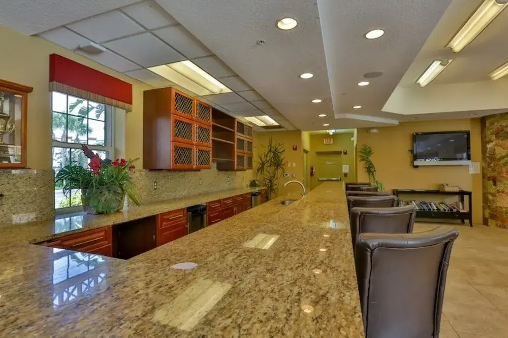 Oceanwalk Oasis - 3 Br condo by RedAwning