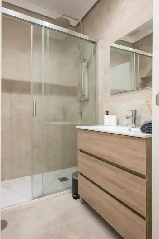 Luxury Apartment in the Heart of Gran Via