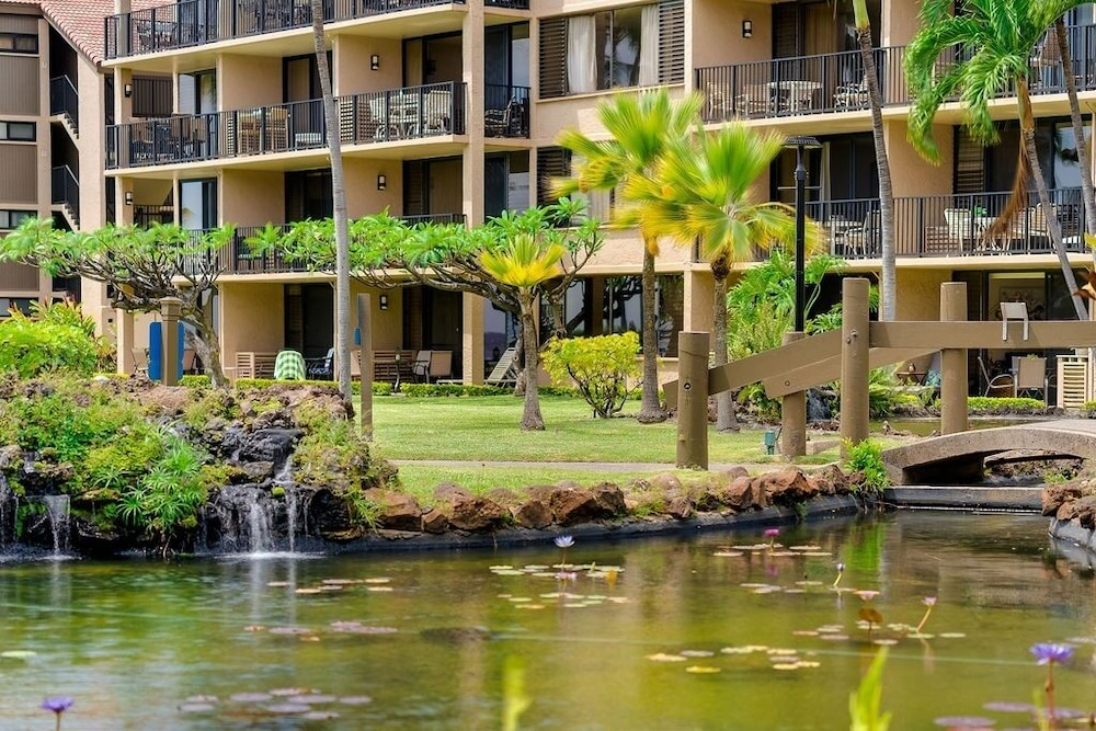 Papakea H107 1 bedroom, 1 bath OceanView 1 Condo by RedAwning