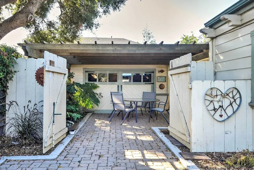 Cozy Arroyo Grande Cottage w/ Patio & Grill!