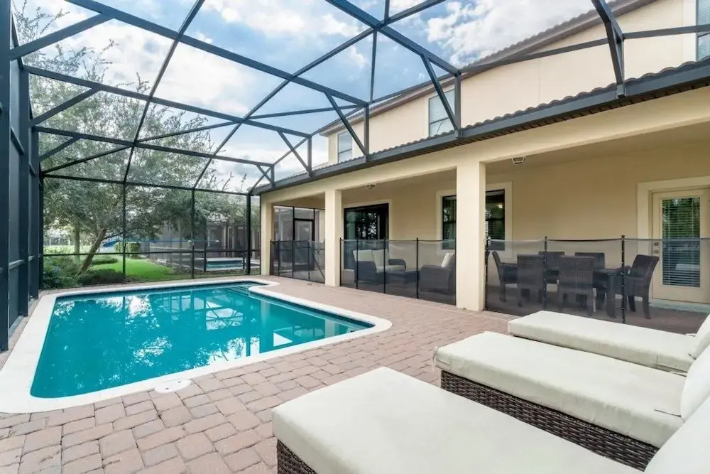 H1401 Brand New 5 Bedroom Next To Clubhouse Villa