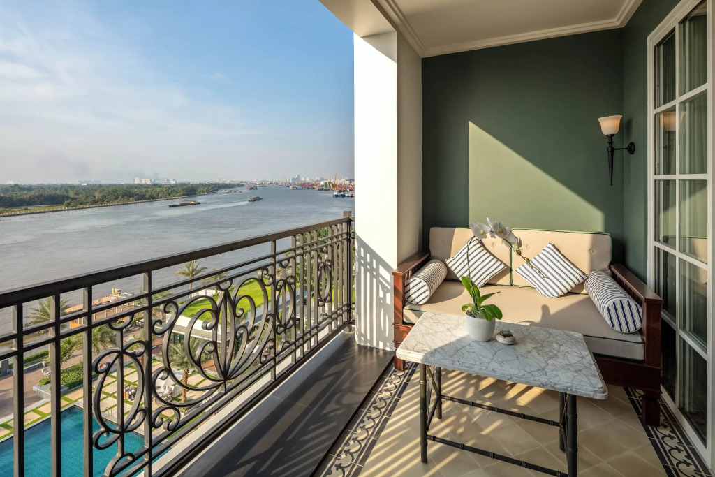 Mia Saigon - Luxury Boutique Hotel