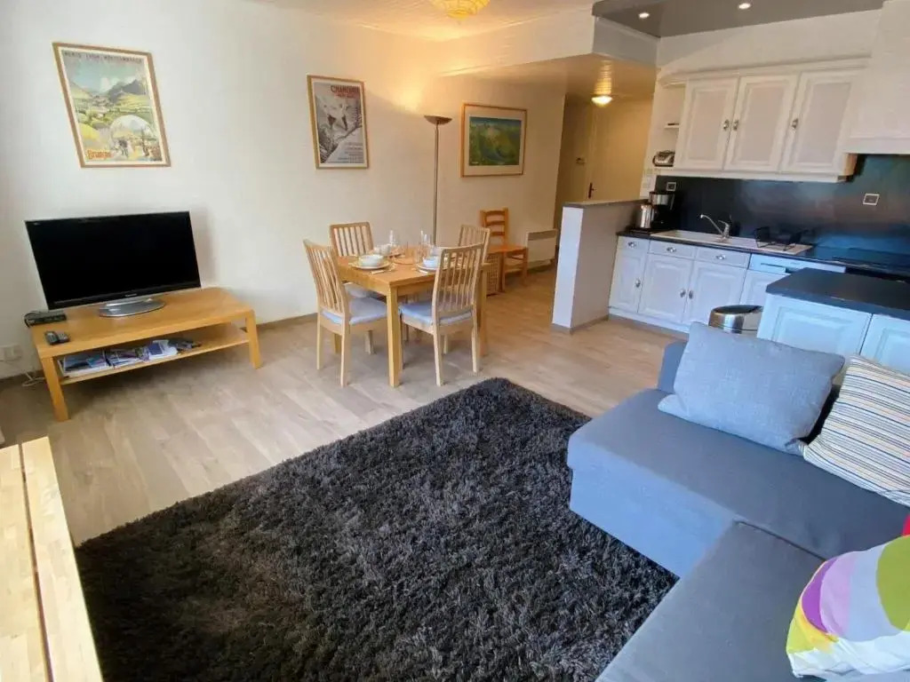 Appartement Les Deux Alpes, 3 pièces, 6 personnes - FR-1-516-86