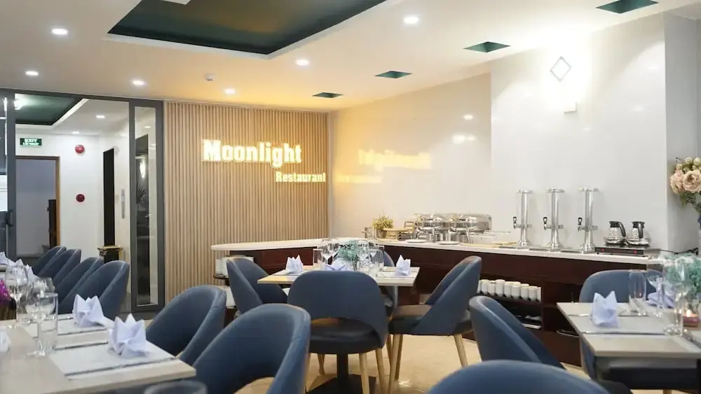 Moonlight Nha Trang Hotel